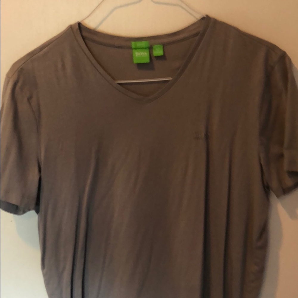 Hugo Boss t-shirt doesn’t fit me